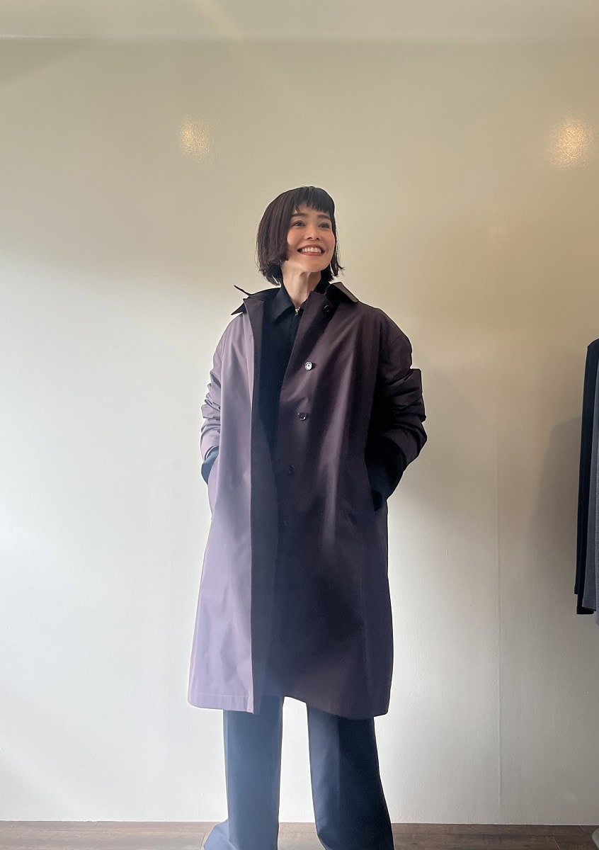 ムジラボ　ダウンライナー付き撥水ステンカラーコート　高本さん着用