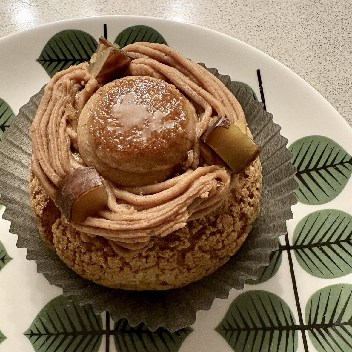 秋限定のモンブランブリュレ