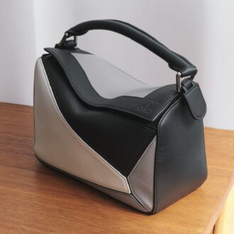 シックなカラーリングもお洒落