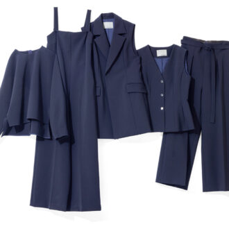 左から、ドルマンスリーブで着心地よく、着映え力も抜群。トップス2万8600円、ストンとしたラインで締めつけがなくて楽なのに今っぽくきちんと見える優秀な1着。オールインワン3万5200円、ジレ3万9600円 ※すべて12月上旬発売予定、ウエストを絞ったカーヴィなラインがスタイリッシュ。ジレ2万9700円、ハリのある素材が作るワイドなストレートシルエットが美しい。少しハイウエストの仕様で脚長効果も。ワイドパンツ2万8600円（すべてアンクレイヴ）