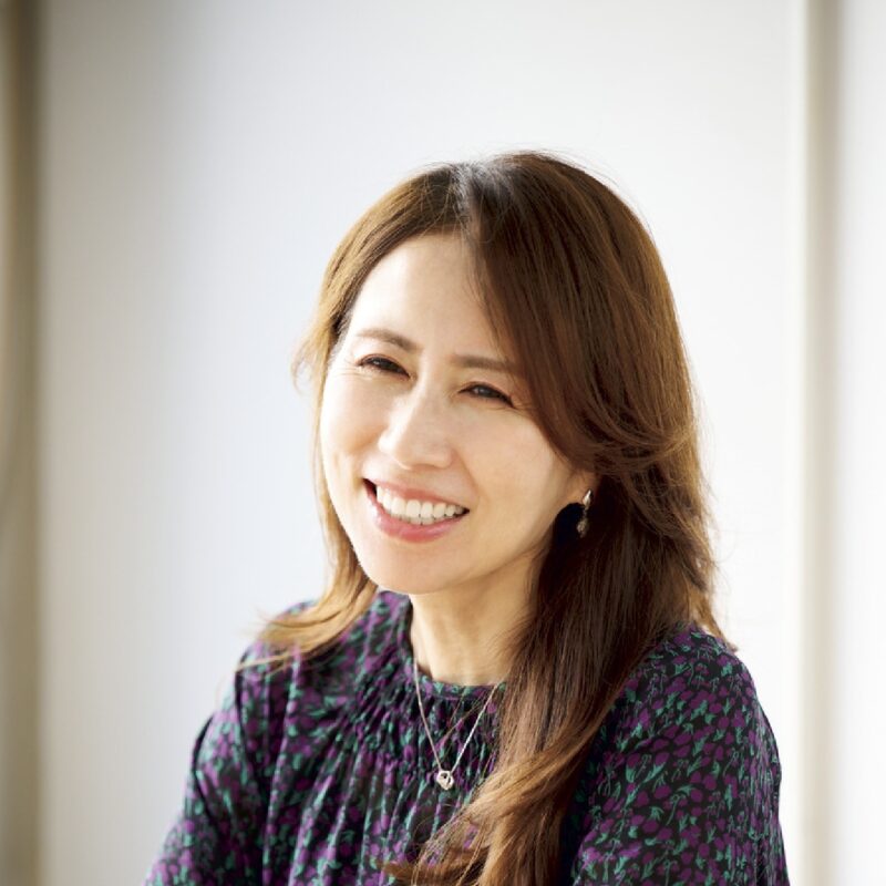 堀井美香さんGLOW11月号