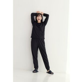 Recoverypro Lab.麻生久美子さん　着用　ブラック