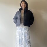 【着用レポ】着ぶくれしない神シルエット! 無印良品「MUJI Labo」のショート丈ダウンはこの冬の“バズアウター”|40代おしゃれ