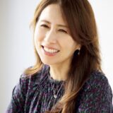 【更年期のリアル】さめざめと泣いていた夜を越えて。ひとりの時間に救われた｜堀井美香さんの場合