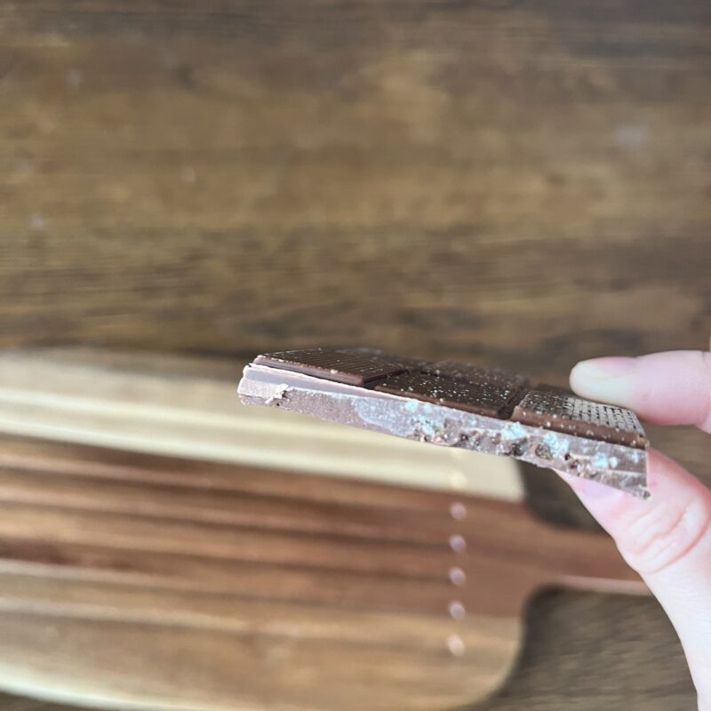 けっこうぎっしりパチパチキャンディ入ってます