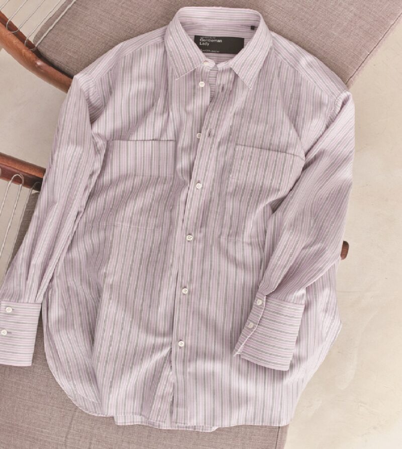 ストライプ柄でマニッシュに