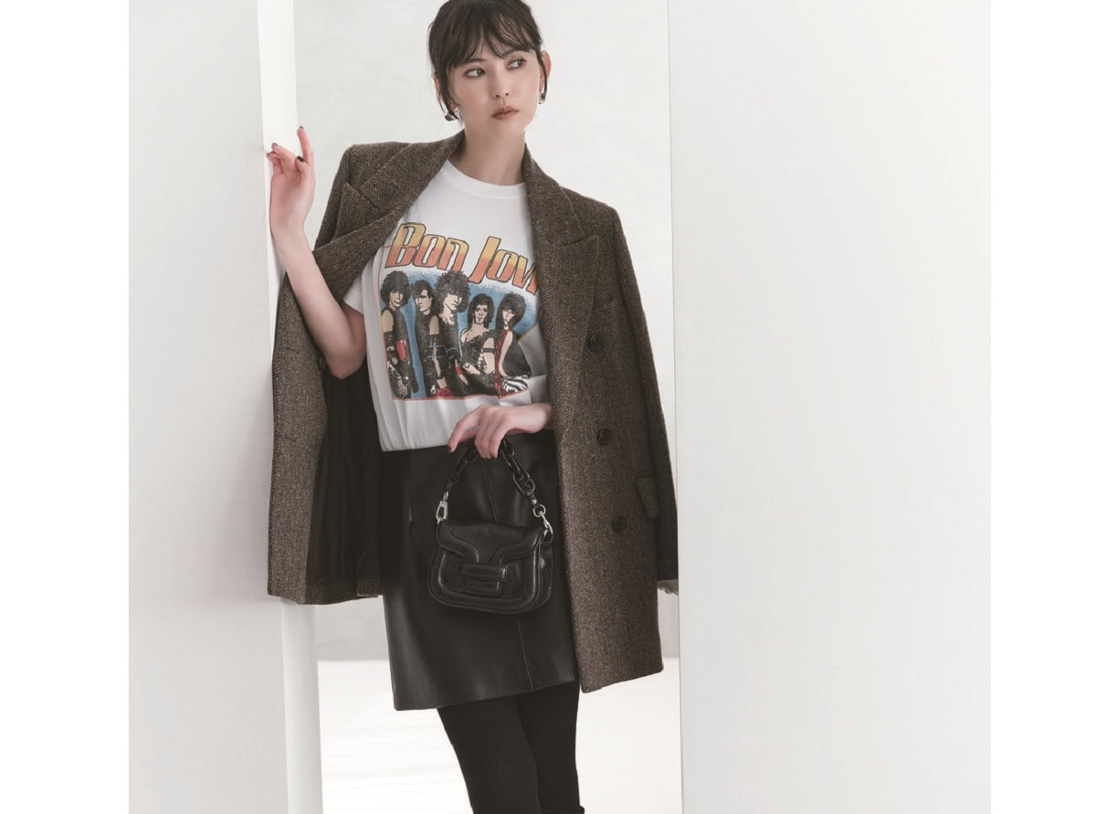 大人のミニは肌露出をおさえて