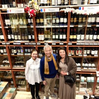 ワインショップソムリエでセラーマスターの江畑さんと