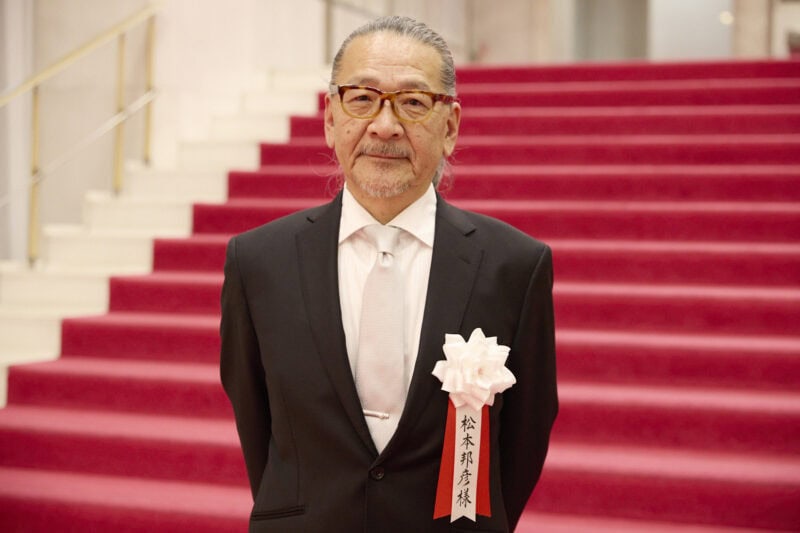 舞台美術背景の松本邦彦さん