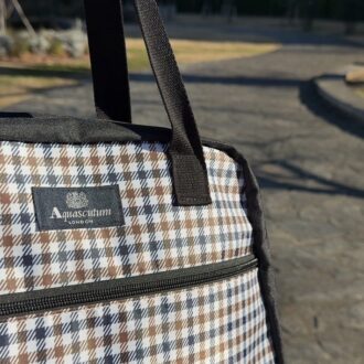 アクアスキュータムのボストンバッグ