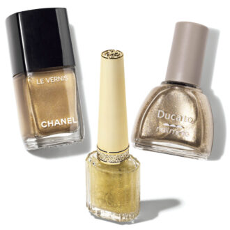 幸せを引き寄せる、ゴールドの手元。2026年は開運ラメネイル3選｜琉球風水志・シウマさんがナビゲート！