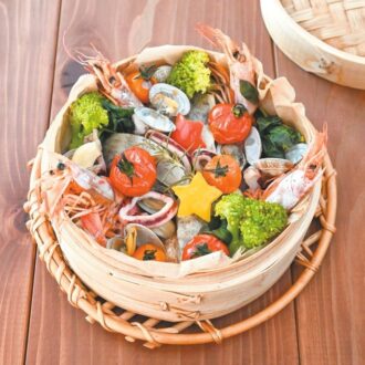 せいろでアクアパッツァ