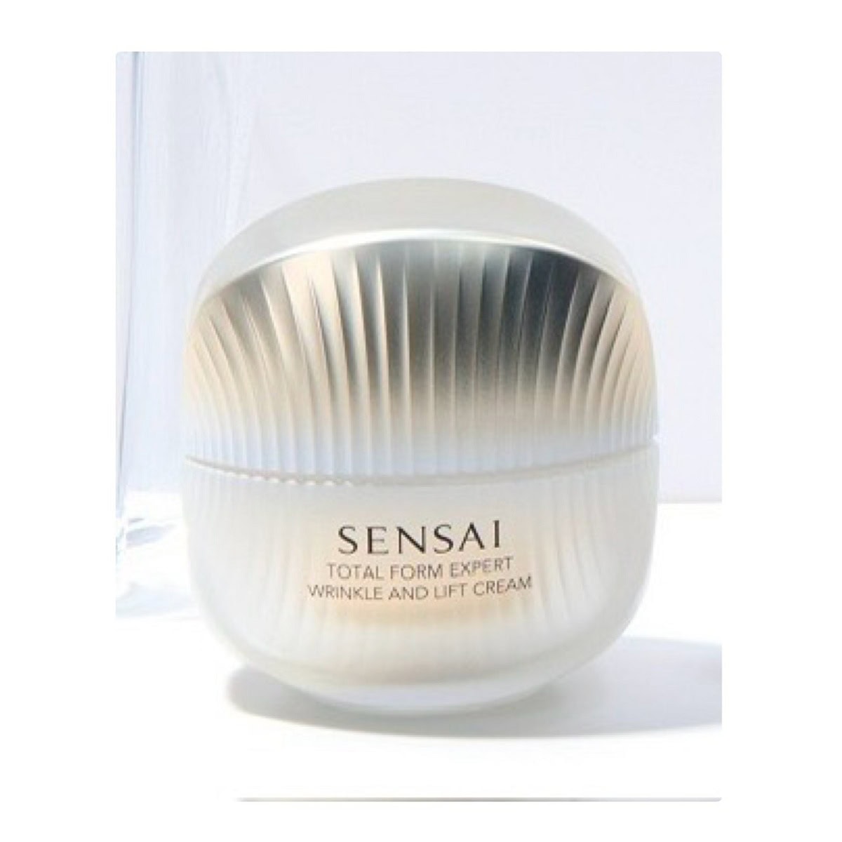 【STEP4】クリームで1分のご自愛マッサージ