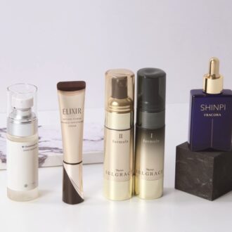 最先端成分配合のスキンケアアイテム