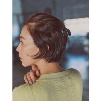 ロゴでクラス感ＵＰ！　使い勝手のよいヘアクリップ
