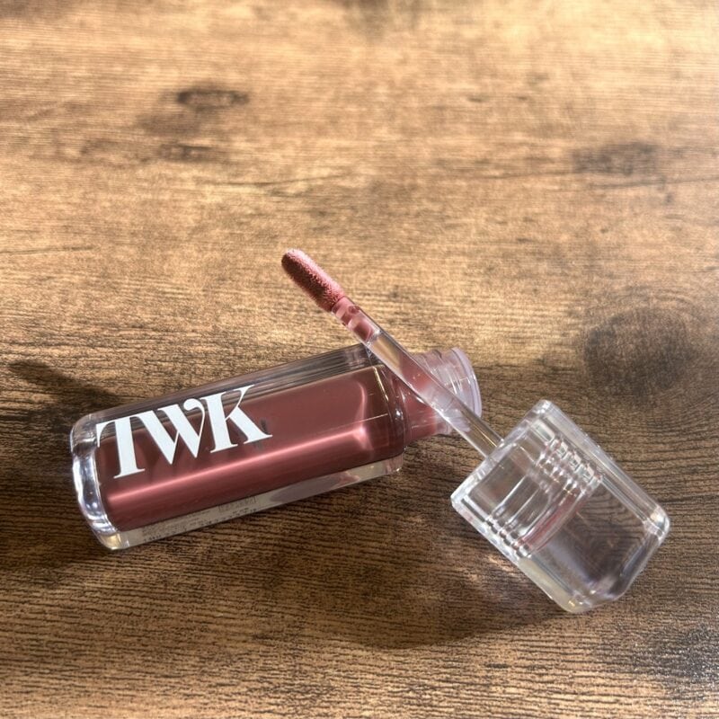 TWKシン チーク&リップジェル ジェントルロゼ 4950円(FTC info@twkbeauty.com)