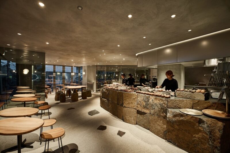 アマムダコタン カフェ＆べイク 表参道店