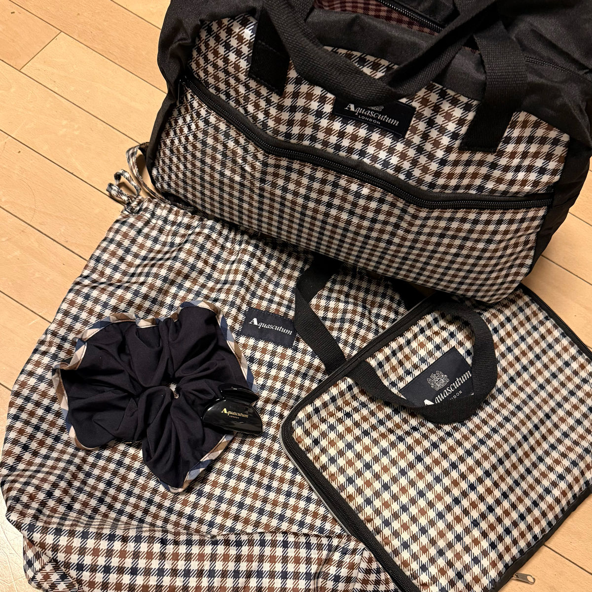 GLOWと言えば豪華付録！アクアスキュータム！