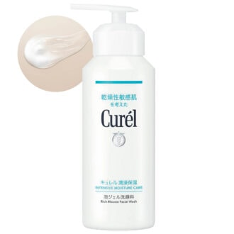 【キュレル】潤浸保湿 泡ジェル洗顔料　［医薬部外品］200g 2090円〈編集部調べ〉（花王）