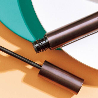 【THREE】ワイスアイズ パースペクティヴ マスカラ 06 4400円(THREE)