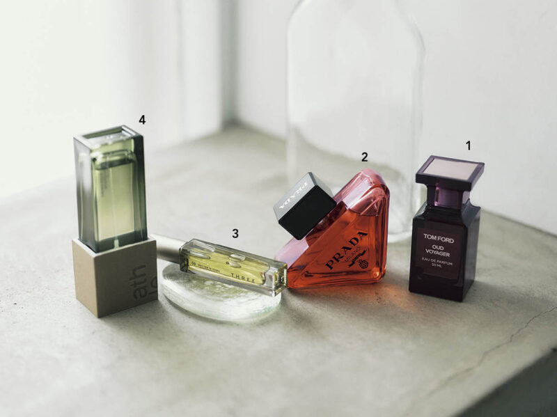 1_ウード・ヴォヤージュ オード パルファム スプレィ 50mL 4万1030円(トム フォード ビューティ) 2_プラダ パラドックス ラディカル エッセンス パルファム 90mL 3万3000円(プラダ ビューティ) 3_エッセンシャルセンツ R 00 WRITTEN IN STONE 10mL 5940円(THREE) 4_アスレティア オードパルファン ロスト イン ザ クラウド 47mL 1万6500円(athletia)