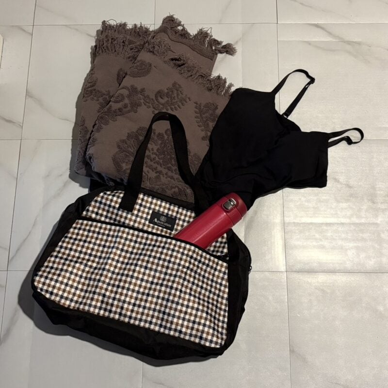 ファスナーでがばっと開き、使い心地も満点!