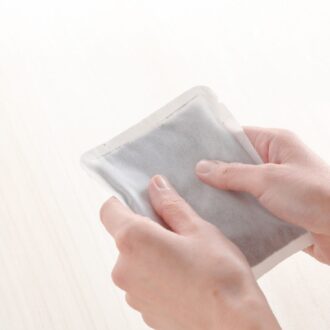 「カイロを貼るだけ」整体で、40代の不調をスッキリ！　その理由はゴースト血管解消にあり、専門家が教えるやり方を徹底解説