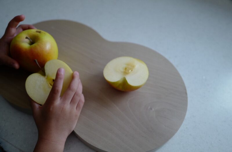 katadoriより初のプロダクトまな板 ひょうたん大