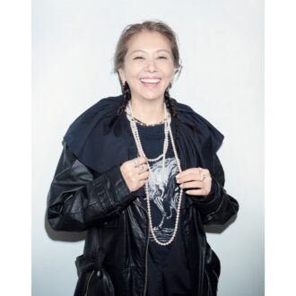 全国ホールツアー開催中！還暦を前に進化し続ける、小泉今日子さんの軽やかな生き方【インタビュー】