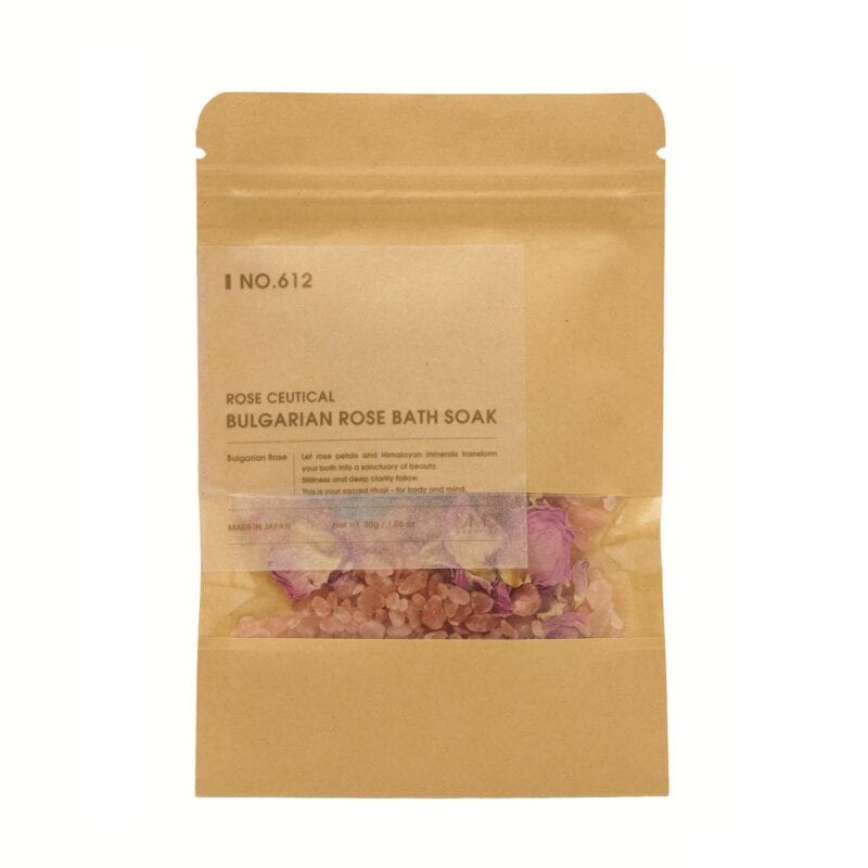 朝摘みローズの優しい香りで贅沢なバスタイムを楽しむ