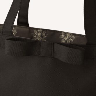 POINT②　グログランのリボンが上品＆高見え