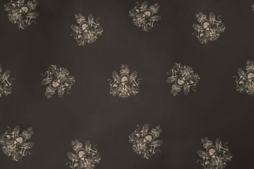 GLOW 2026年4月号2026年4月号 付録【オールド イングランド　マナーバッグ】 内生地はオールド イングランドのクレスト（紋章）をプリント　