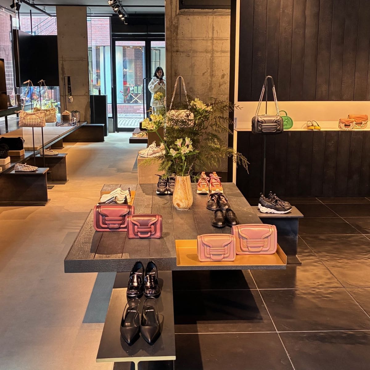 ピエールアウディ