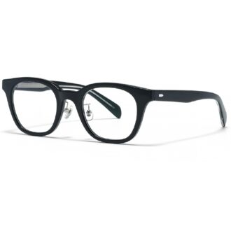 トラッドにもマニッシュにも決まります