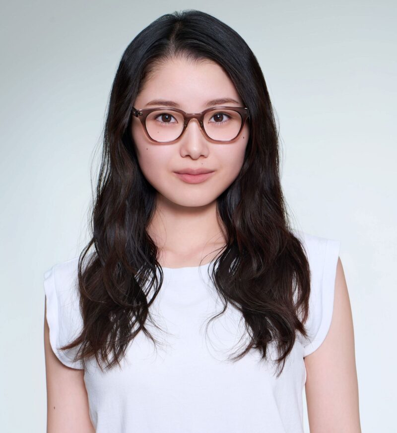 小顔印象フレーム着用後