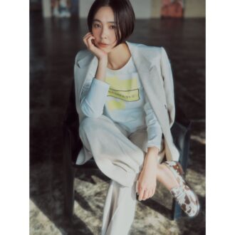 アクアスキュータムのジャケット