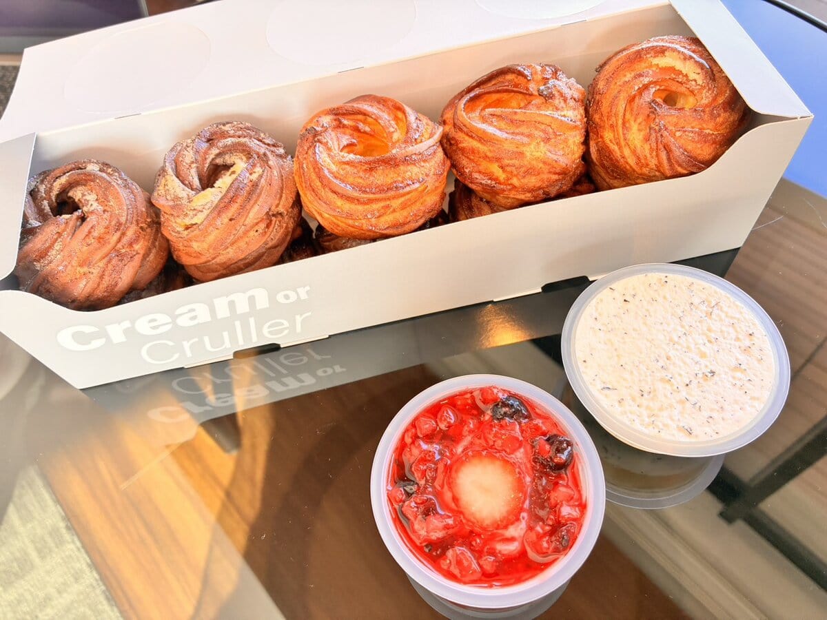 シュークルーラー10個入りのBOXもあり