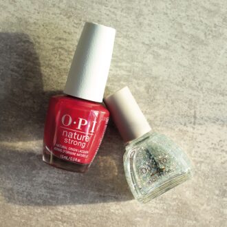 “塗る”“乾かす”時間は 贅沢なひととき