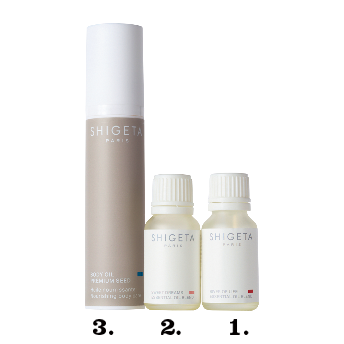 （右から）リバーオブライフ 15mL 7205円　心地よい眠りに誘う。スウィートドリーム 15mL 5995円 エッセンシャルオイルを混ぜて使うベースオイル。ベーシック ボディーオイル 50mL 3135円