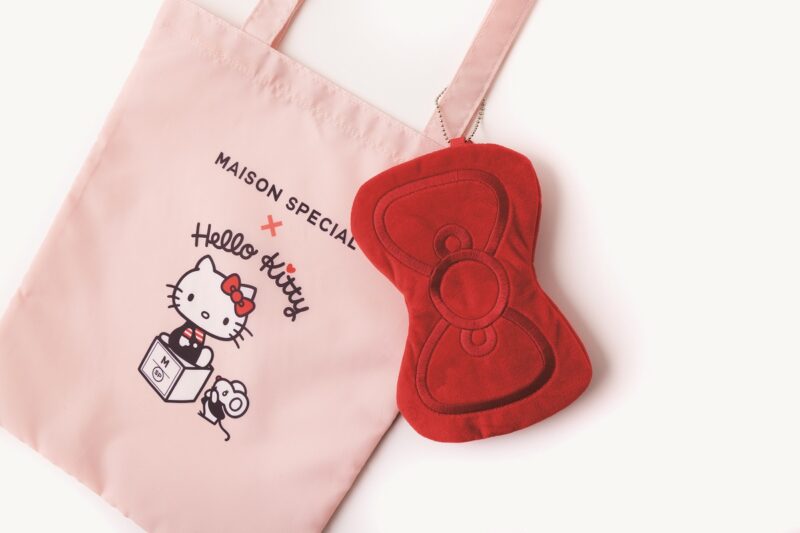 POINT③　リボンポーチはバッグチャームとして