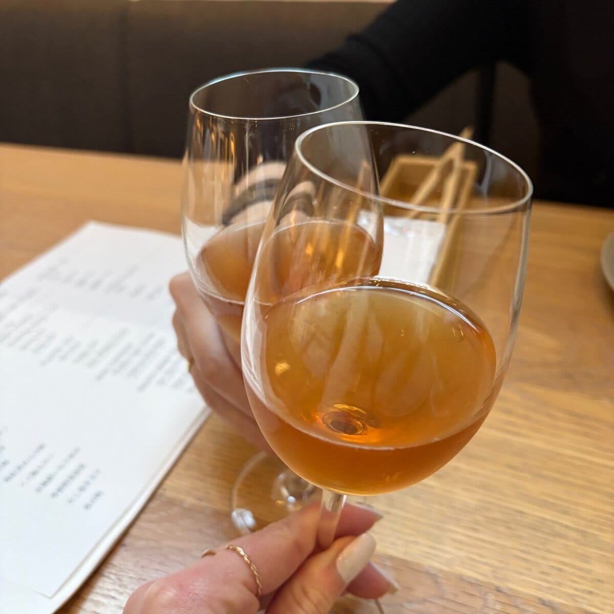 まずは、チョコレートフレーバーのアイスティーで乾杯