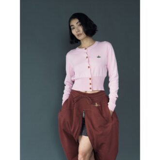 【40代ズッ友ブランド】80年代のロンドンカルチャーを牽引したヴィヴィアン・ウエストウッドの世界観は今も健在！