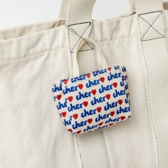 【 cher 】のミニトートバッグがキーホルダーになってガチャガチャに