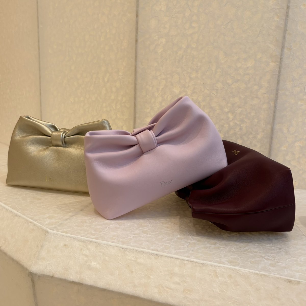 カラフルなDior bow