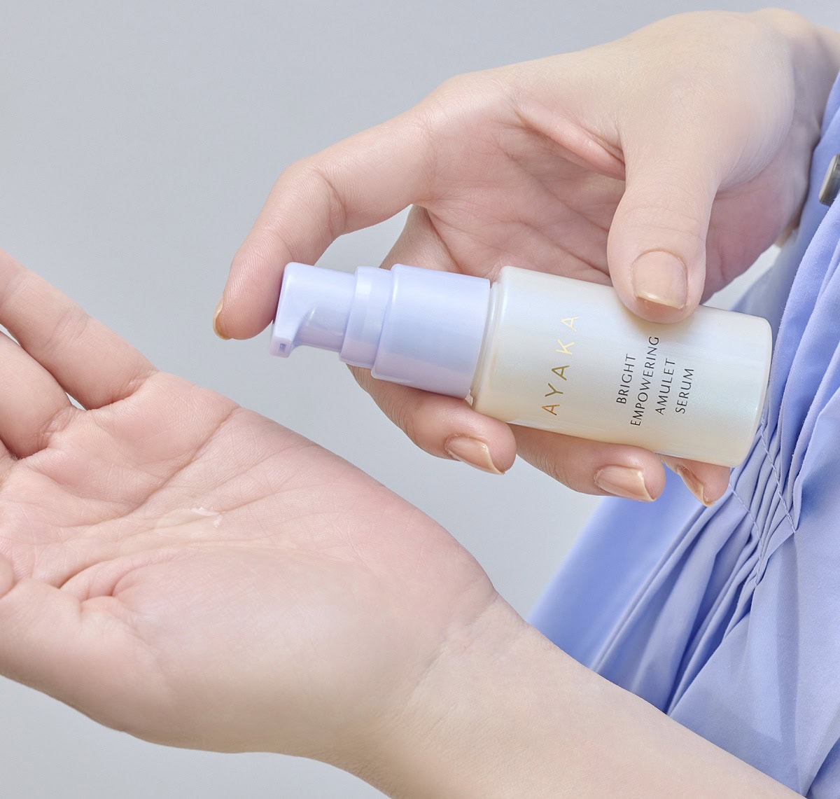 とろっとしていてすっとなじむテクスチャー