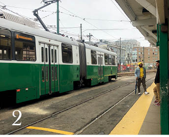 2.アメリカ・ボストンを走るトラム。「家族に会いに行った時にひとりでふらっと」