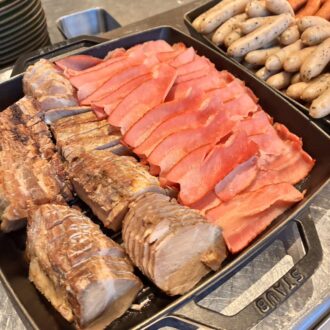 ベーコンやソーセージなど