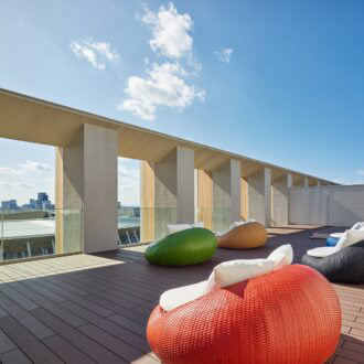 １３Fのルーフトップ。