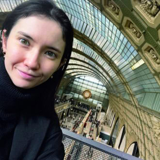 市川紗椰さんのひとりアート鑑賞♡　ひとりなら気を遣わず、自由に回れます【40代しあわせを呼ぶひとり時間】