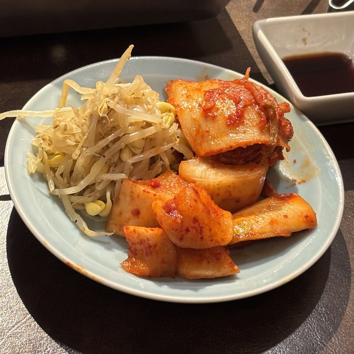 ナムルとキムチの盛り合わせ